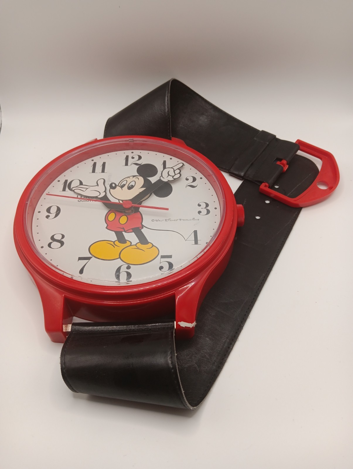Mickey Mouse Lorus Wrist Watch Shape Wall Clock Vintage 38in Disney Official