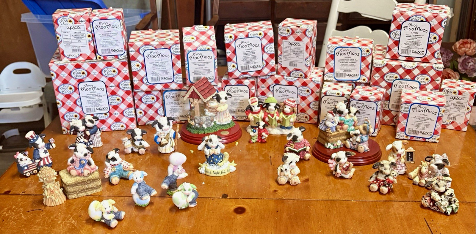 Enesco Mary’s Moo Moos Cow Figurine Lot Hand Painted Resin w/ Boxes 1998
