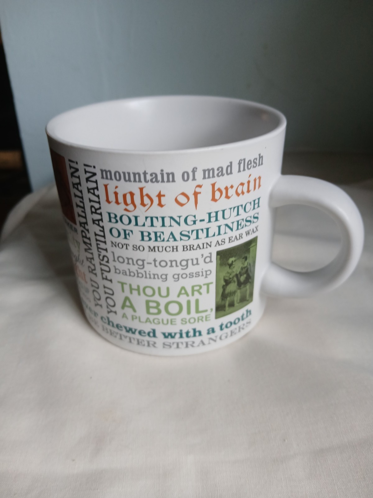 The Unemployed Philosophers Guild Shakespearean Insults 14oz cup mug The Unemployed Philosophers Guild Shakespearean Insults 14oz cup mug