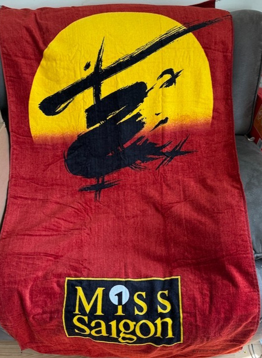 Vintage Hilasal 1988 Retro Miss Saigon Beach Towel 32\
