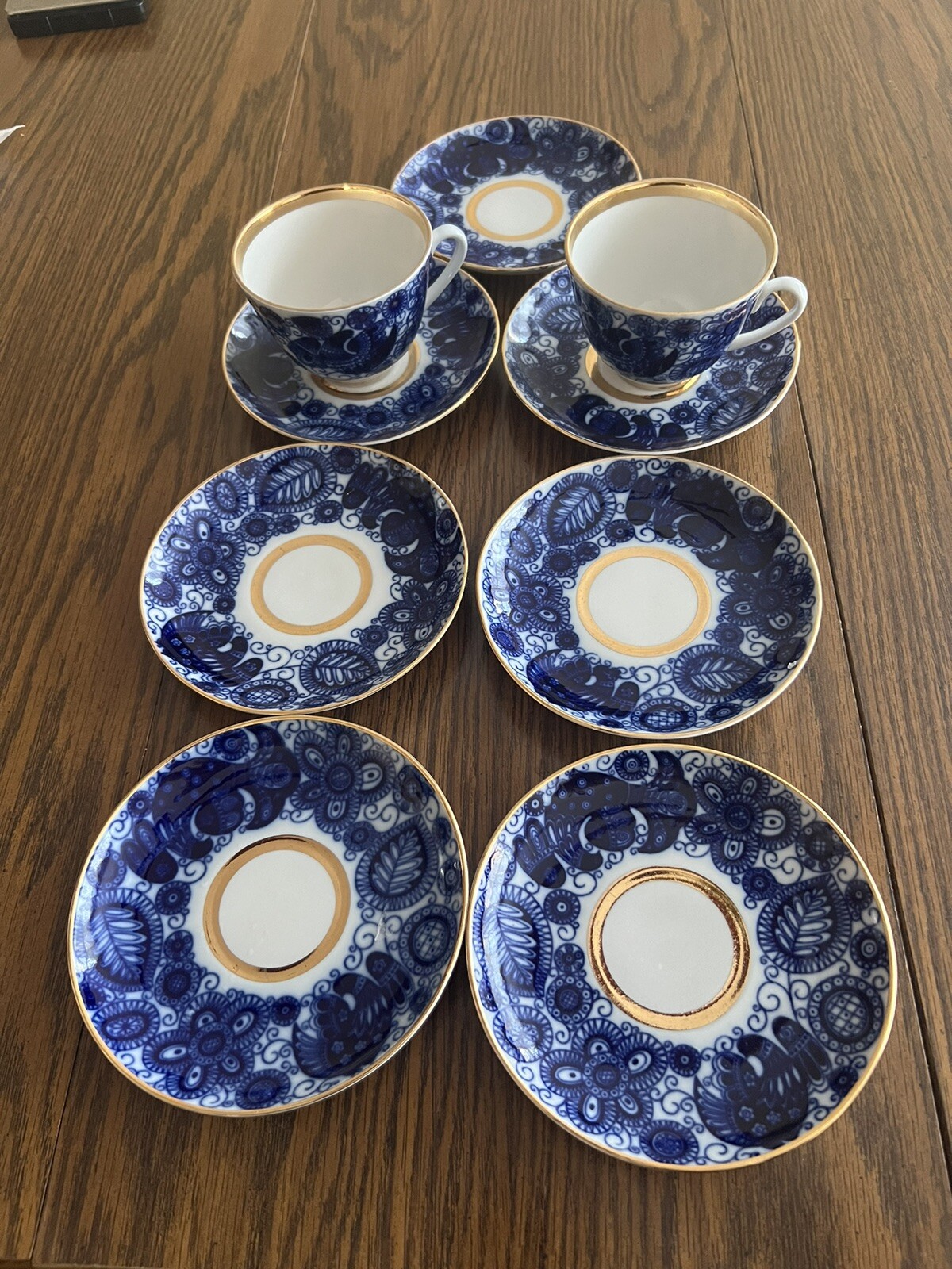 Lomonosov Porcelain 2 Cup / Saucer Set And  5 Saucer Plates