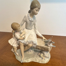 NAO by Lladro Figurine 2 Young Girls on Bench Feeding Birds 1970s picture