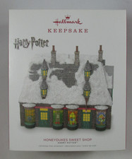 2018 HALLMARK KEEPSAKE HARRY POTTER HONEYDUKES SWEET SHOP ORNAMENT NEW IN BOX W picture