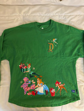 Disneyland Resort Holiday Spirit Jersey size Large christmas peter pan 2023 picture