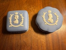 Original 1953 Queen Elizabeth II & Prince Philip set coronation boxes picture