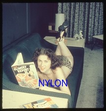 RARE VINTAGE 1950s 3-D STEREO COLOR SLIDE OF A NUDE MODEL picture