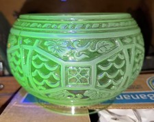 RARE Victorian Baccarat VASELINE URANIUM ART GLASS Kerosene Oil Gas Lamp Shade picture