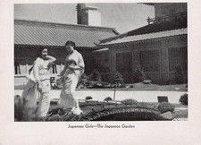 Japanese Girls in the Garden 1939 New York Worlds Fair Vtg Souvenir Book Excerpt picture
