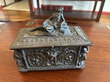 VINTAGE  ANTIQUE ORNATE EMBOSSED BRONZE TRINKET JEWELRY BOX CASKET FOOTED picture