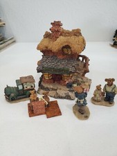 Boyds Bearly - Built Villages: Boyds Town Ted E. Bear Shop 19001 (2000)  picture