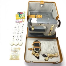 Vintage 1950s-60s Lada T132 Sewing Machine Complete W/ Case & Extras READ picture