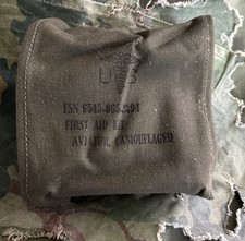 Vietnam War 1967 US GI Army AVIATION FIRST AID POUCH w/Original Waterproof Case picture