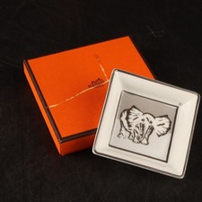 Hermes Vide Poche 1997 Elephant Mini Change Tray Ashtray Porcelain Used w/Box picture