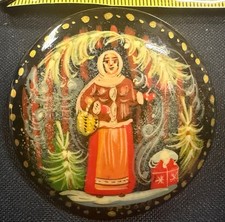 Vintage Russian Lacquered  Brooch Pin  Palekh Morozko Hand Paint picture