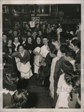 1937 Press Photo New York Emma Miller, Woolworth sit down striker, West 14th NYC picture