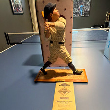 Ashton Drake Legends Series Babe Ruth “The 60th Home Run” Figurine Boxed picture