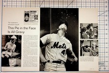 Vintage 1960s Tom Seaver Mets Pie in Face & Chuck Jones Magazine Page picture