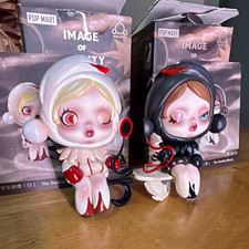 POP MART SKULLPANDA Image of Reality The Duality White & Black Bundle  picture