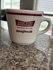 Vintage 1950s KRISPY KREME Doughnuts Coffee Mug Cup HOMER LAUGHLIN CHINA Nice picture