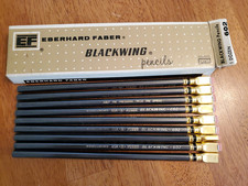 9 Eberhard Faber Blackwing 602  Wood Pencils in a  Collectible Box Vintage *READ picture