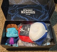 Netflix Stranger Things Limited Edition Crate AND Signed BAM Box Dustin Hat picture