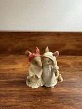 Enesco 2017 The Heart of Christmas Mice Couple With Candle 4057651 picture